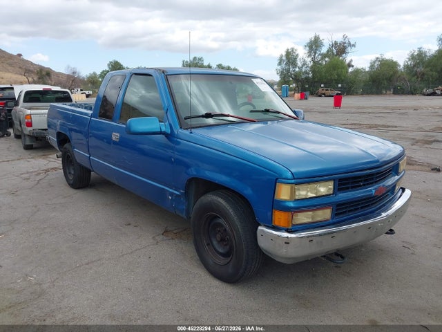 Salvage Chevrolet Gmt Image