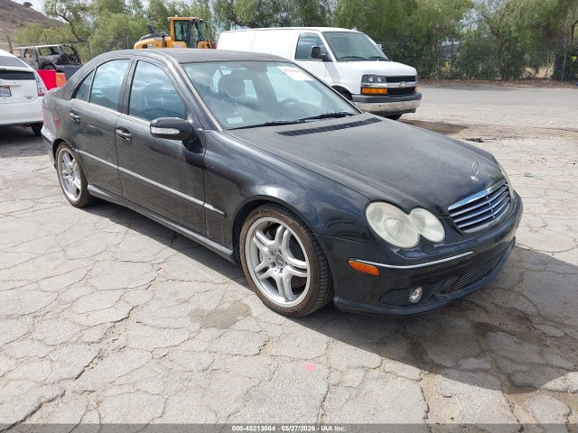 Salvage Mercedes-Benz C-Class Image