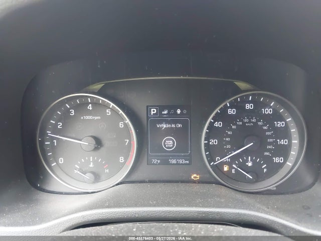 Hyundai ELANTRA Value Edition