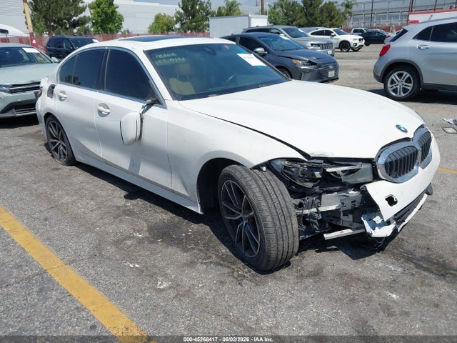 Salvage BMW 3 Series Image