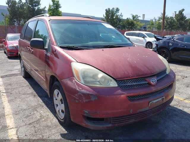 Toyota Sienna Le