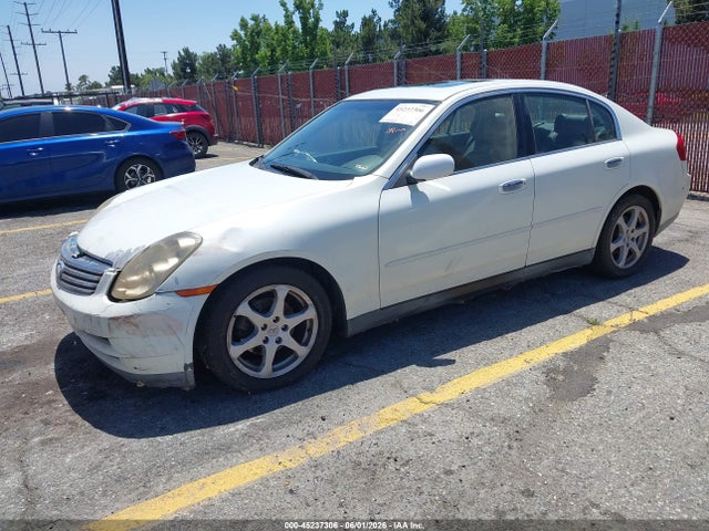 INFINITI G35 Luxury Leather
