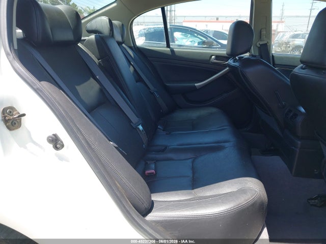 INFINITI G35 Luxury Leather