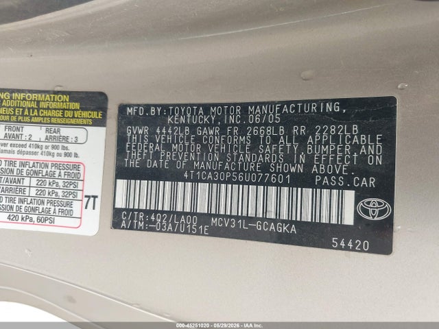 Toyota Camry Sle V6