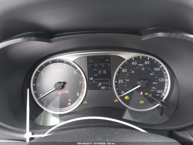 Nissan Versa 1.6 S