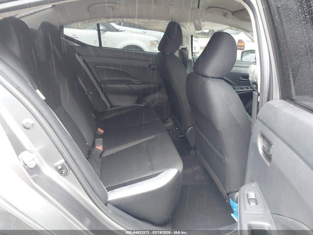Nissan Versa 1.6 S