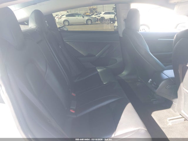 Tesla Model 3 Standard Range Plus Rear-wheel Drive