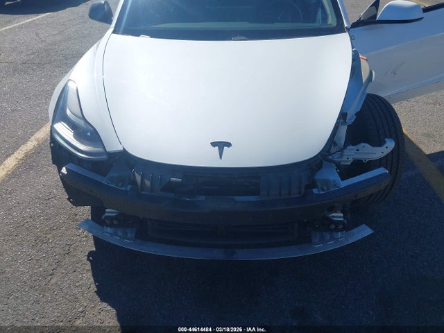 Tesla Model 3 Standard Range Plus Rear-wheel Drive