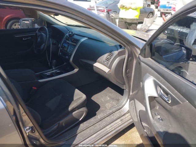 Nissan Altima 2.5 Sv