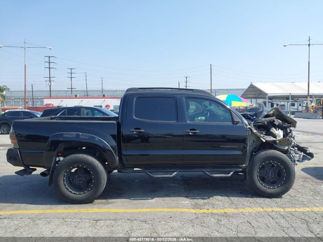 Toyota Tacoma Base V6