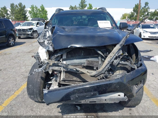 Toyota Tacoma Base V6