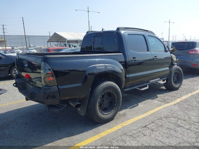 Toyota Tacoma Base V6
