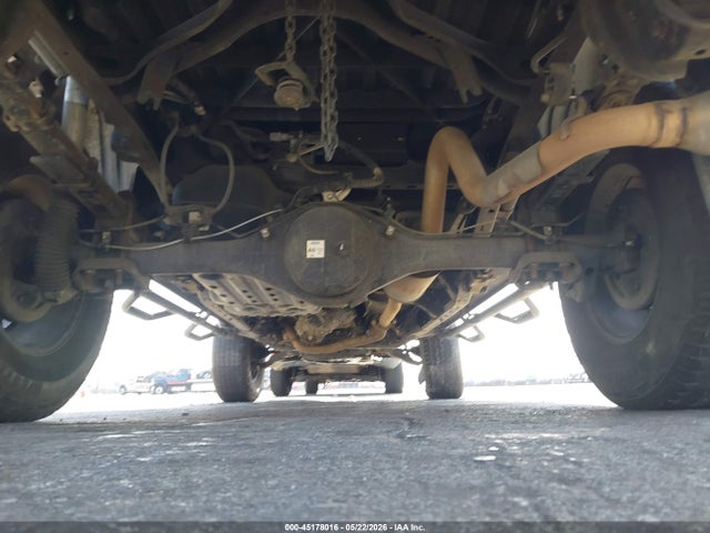 Toyota Tacoma Base V6