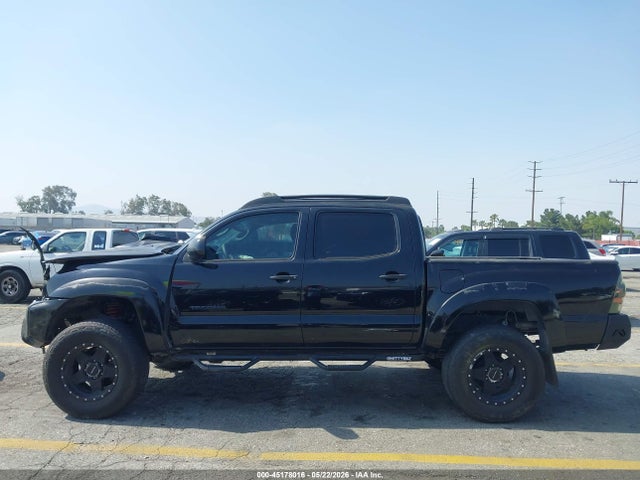 Toyota Tacoma Base V6