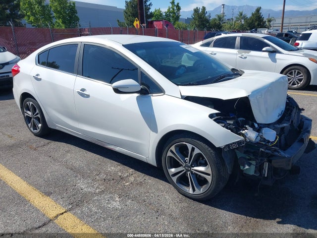 Salvage Kia Forte Image