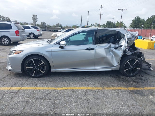 Toyota Camry Xse