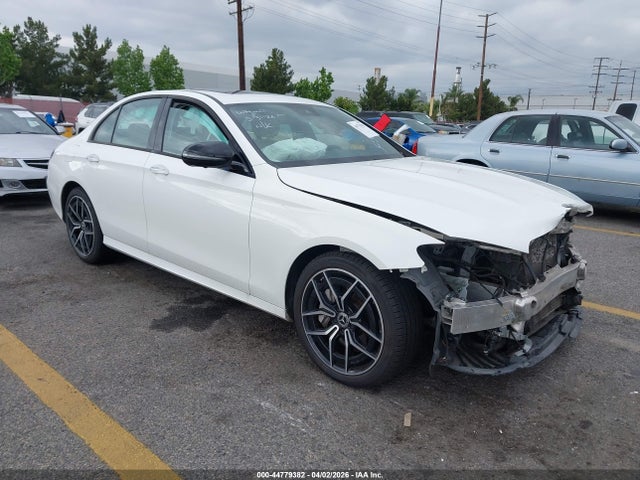 Salvage Mercedes-Benz E-Class Image