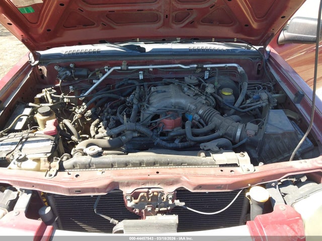 Nissan Frontier Xe-v6