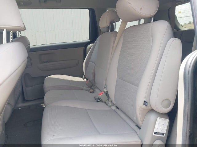 Kia Sedona Lx