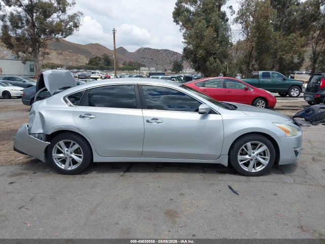 Nissan Altima 2.5 Sv