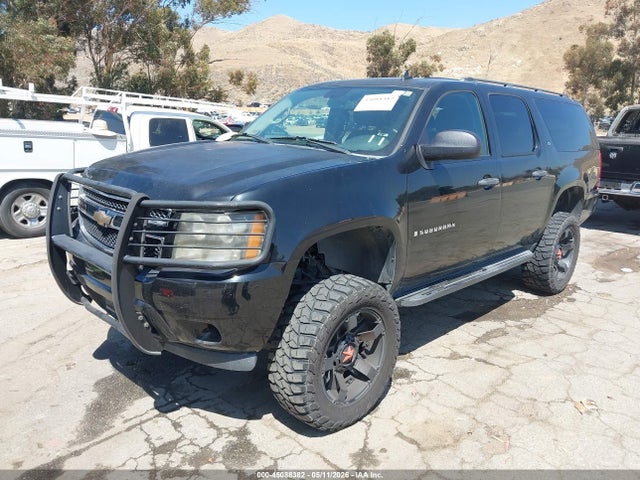 Chevrolet Suburban 1500 Ls