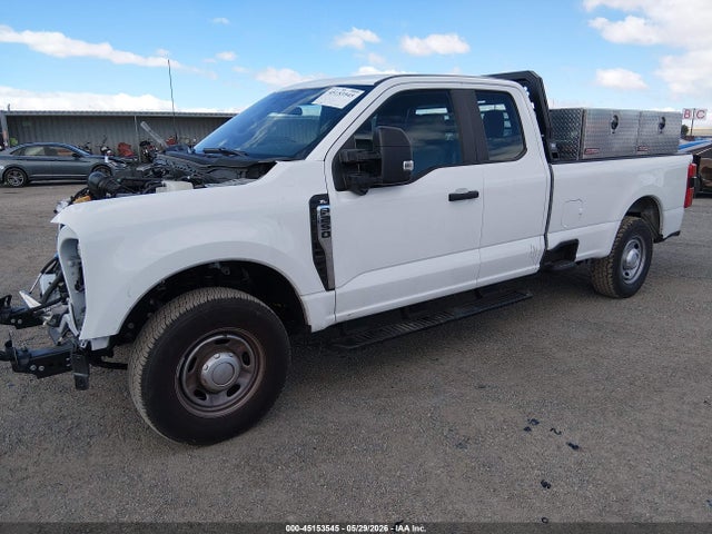Ford F-250 Xl