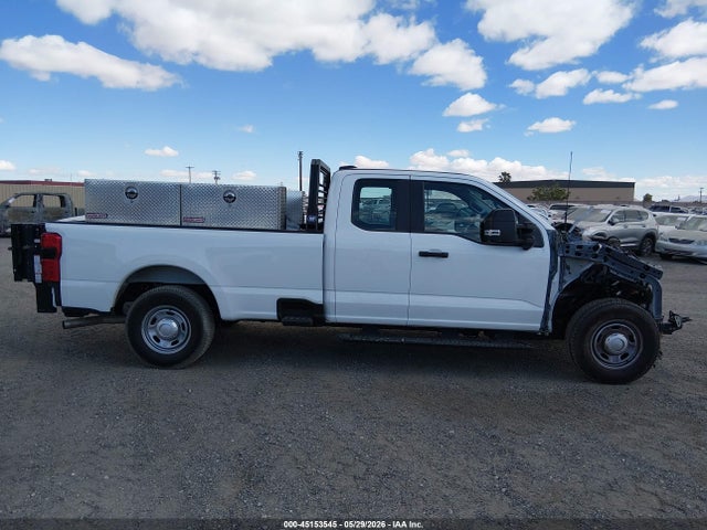 Ford F-250 Xl