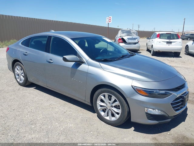 Salvage Chevrolet Malibu Image