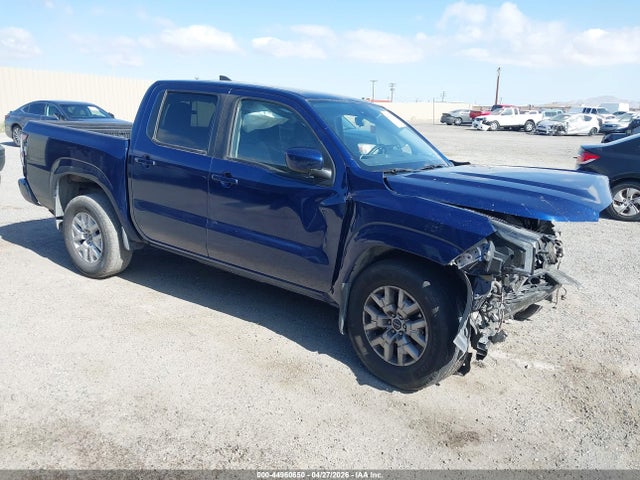 Salvage Nissan Frontier Image