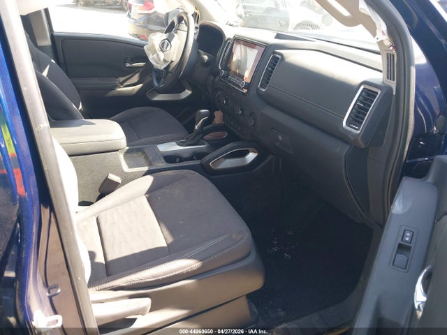 Nissan Frontier Sv 4x4