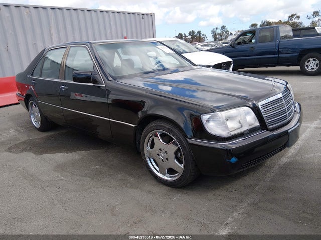 Salvage Mercedes-Benz 600 Image