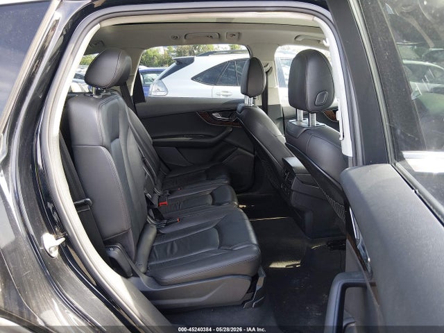 Audi Q7 3.0t Premium