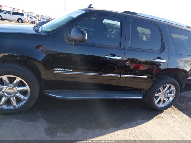 GMC Yukon Denali