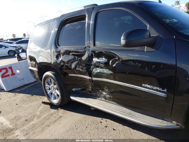 GMC Yukon Denali