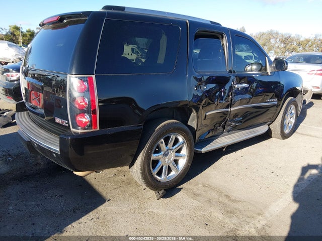 GMC Yukon Denali