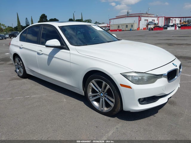 Salvage BMW 3 Series Image