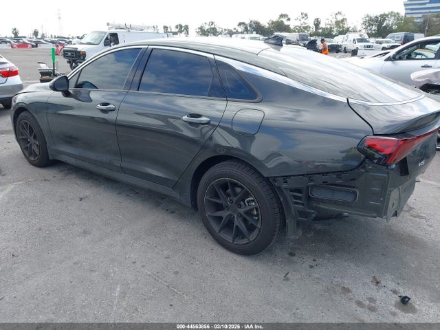 Kia K5 Lxs