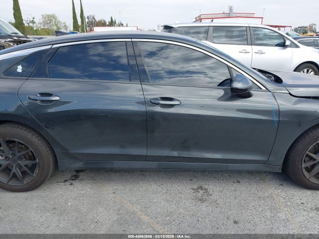 Kia K5 Lxs