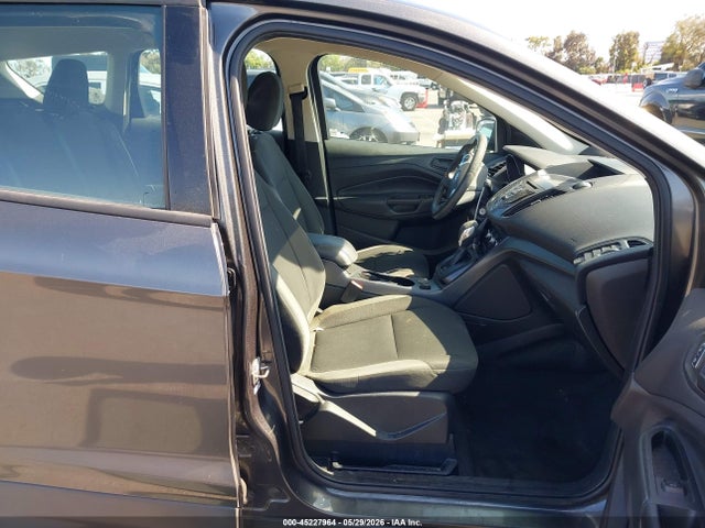 Ford Escape S