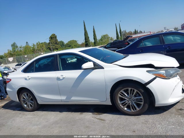 Toyota Camry Se