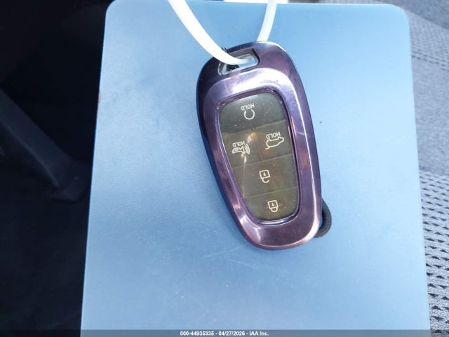 Hyundai SANTA FE Blue