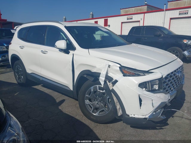 Salvage Hyundai SANTA FE Image
