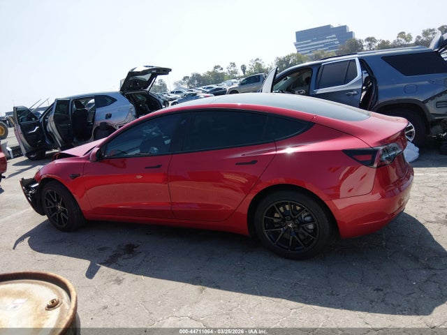 Tesla Model 3 Long Range Dual Motor All-wheel Drive