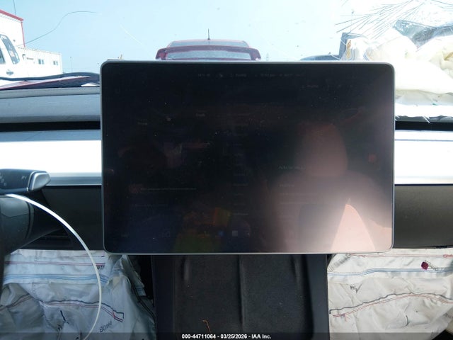 Tesla Model 3 Long Range Dual Motor All-wheel Drive