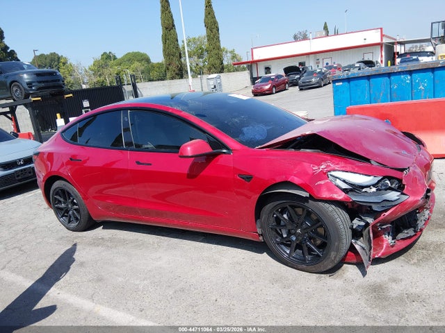Tesla Model 3 Long Range Dual Motor All-wheel Drive