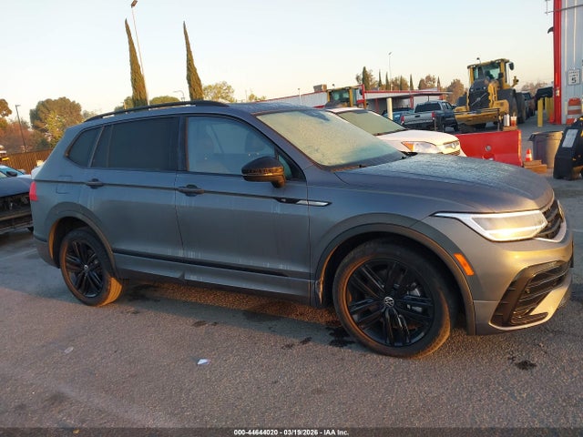 Volkswagen Tiguan 2.0t Se R-line Black