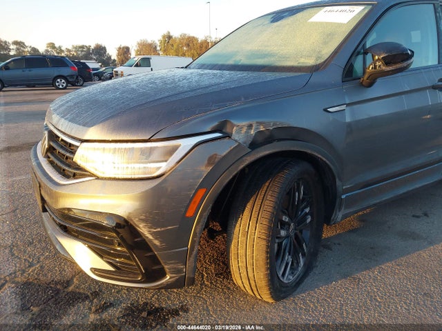 Volkswagen Tiguan 2.0t Se R-line Black