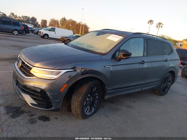 Volkswagen Tiguan 2.0t Se R-line Black