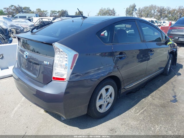 Toyota Prius Three