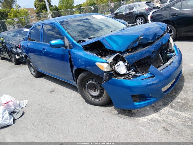 Salvage Toyota Corolla Image